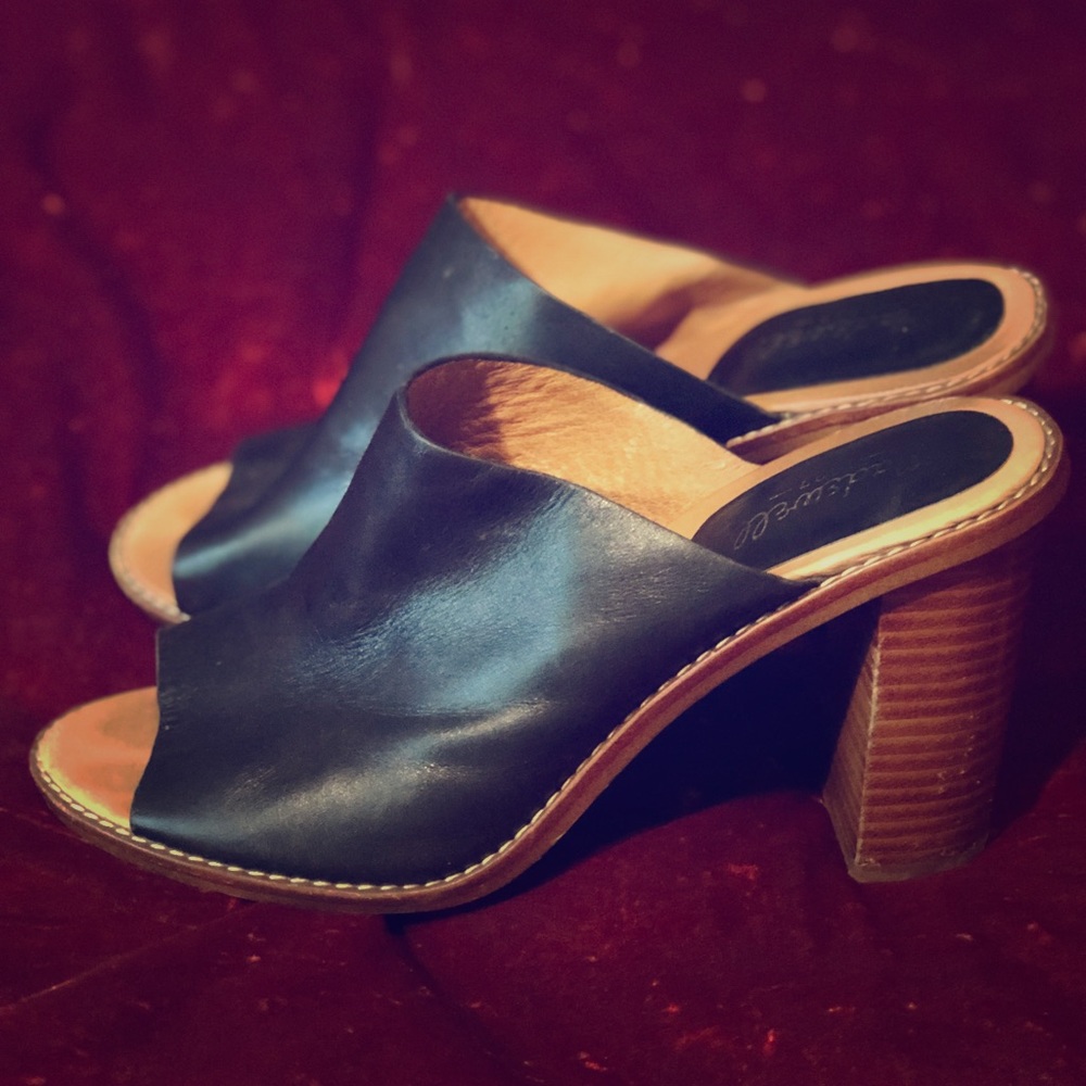 Madewell Black Leather Mules